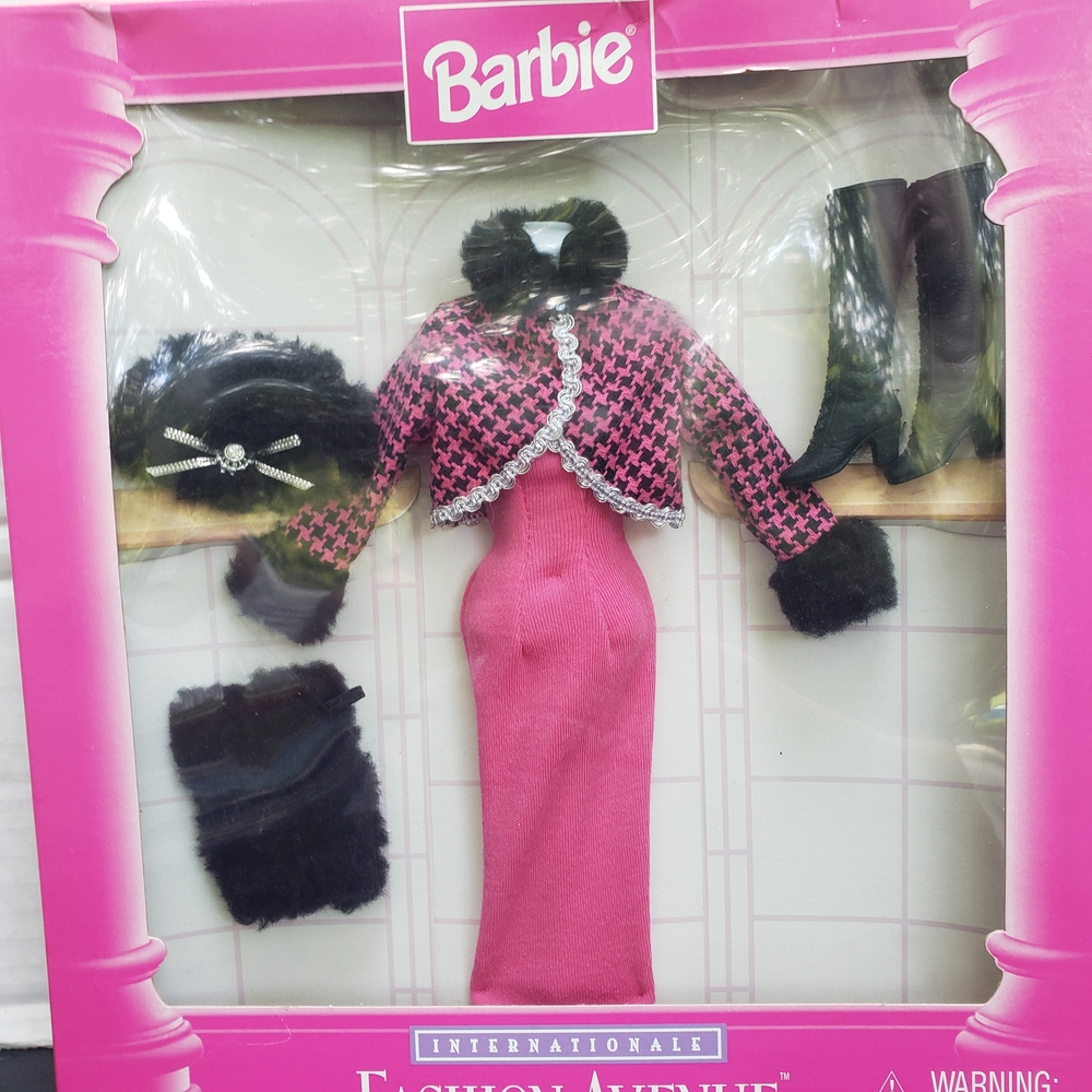 Barbie Pink and Black Fashion Ensemble